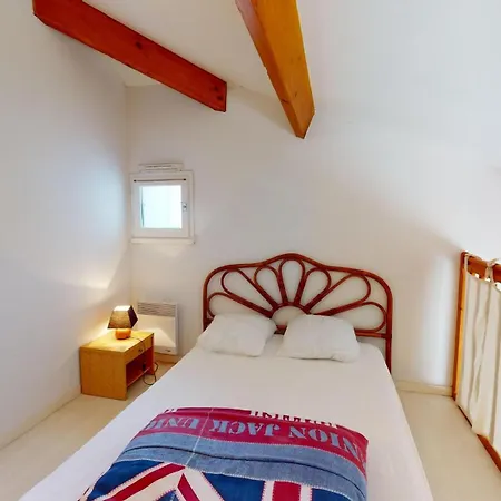 Aquatica Piscine & Holiday home *